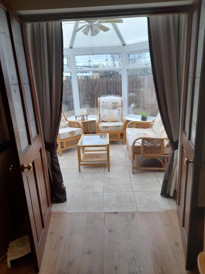 Quiet 3 Bed Close To The A1 Нютън Айклиф Екстериор снимка